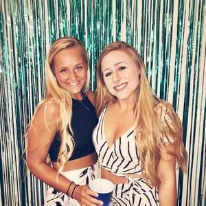 Meet your Posher, Jackie